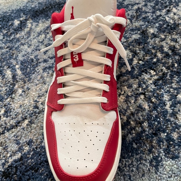 Jordan 1 - Picture 2 of 6